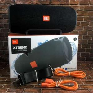 Портативная колонка JBL Xtreme