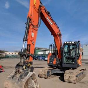 Экскаватор Doosan DX140LCR-5 2015